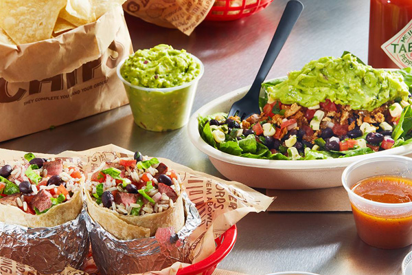 chipotle salad and taco